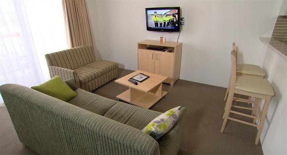 Quality Suites Pioneer Sands Wollongong Exterior foto