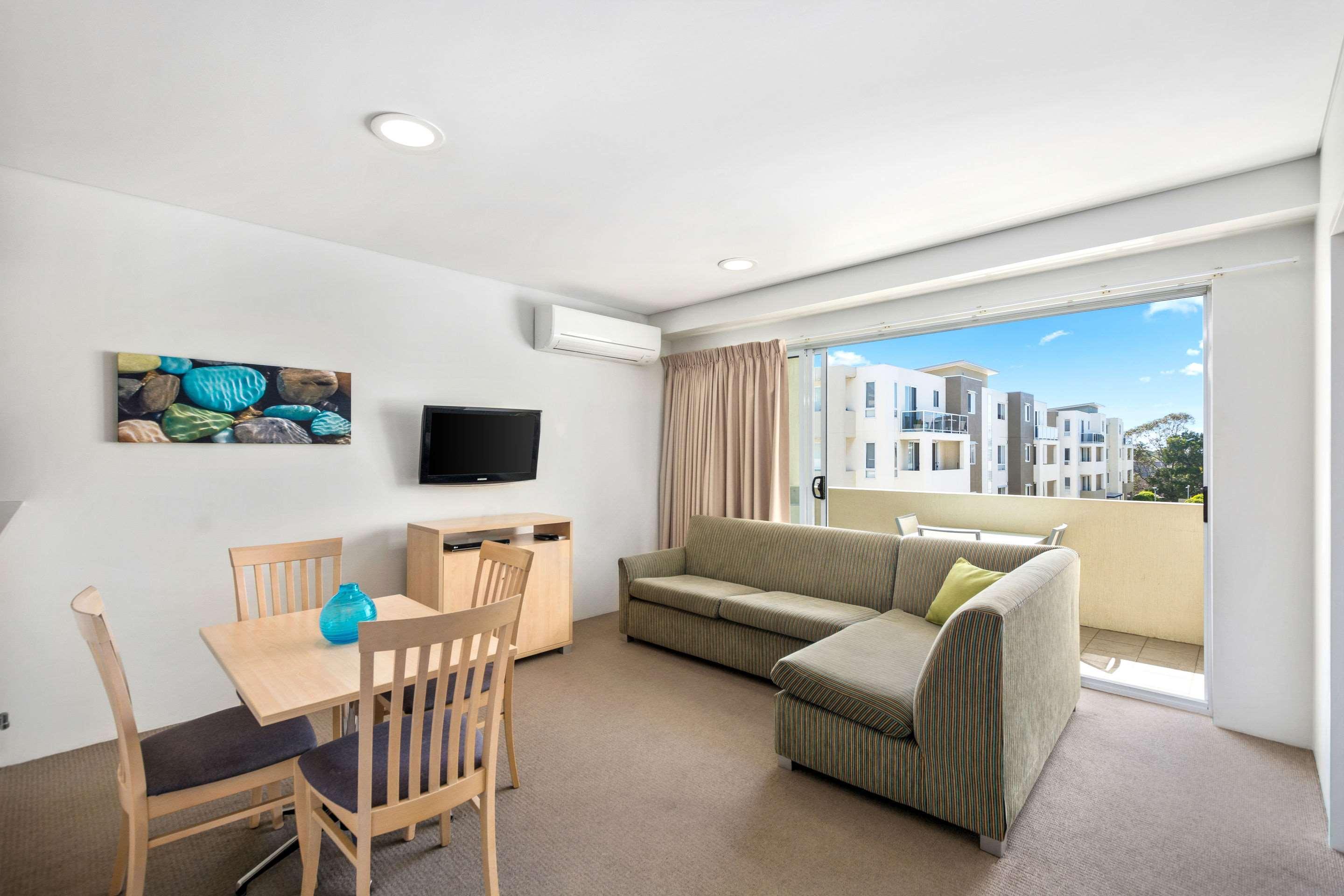 Quality Suites Pioneer Sands Wollongong Exterior foto